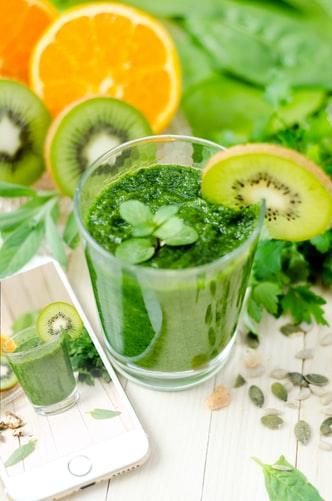 5 Essential Vitamins & Health Supplements that can help you balance hormones